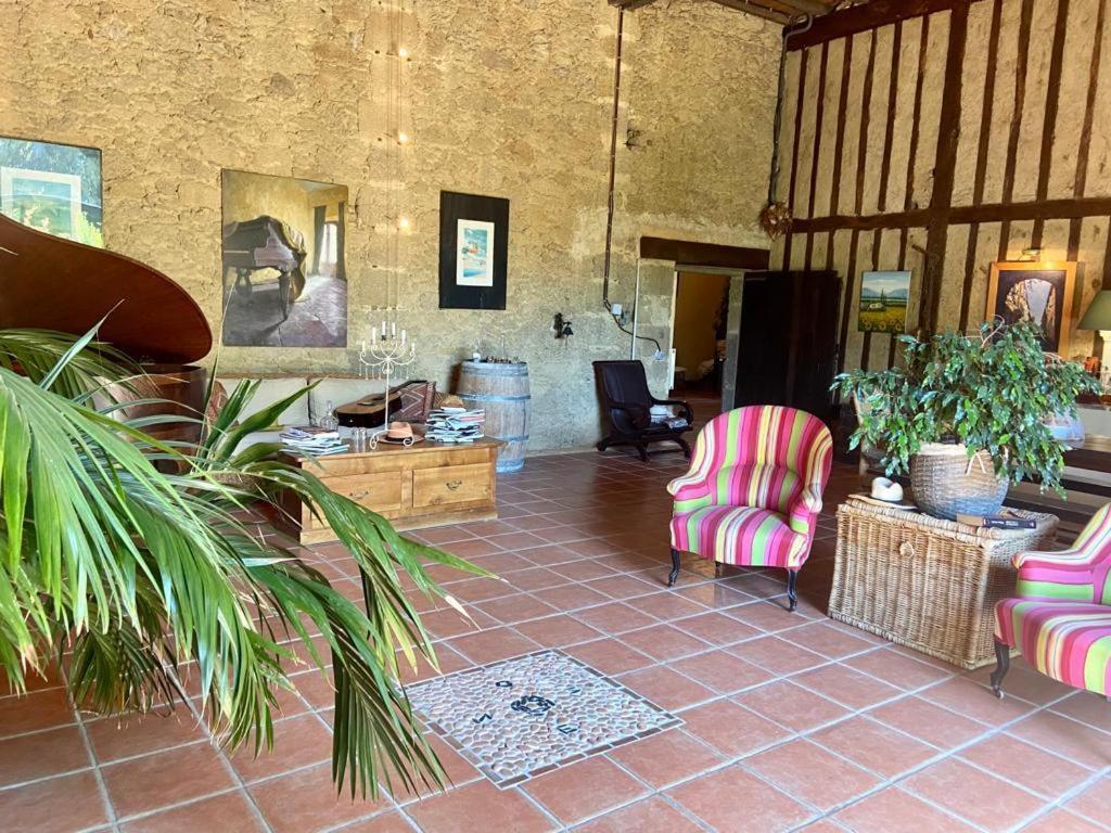 Maison D'Hotes Le Chai D'Armagnac Monguilhem Ngoại thất bức ảnh